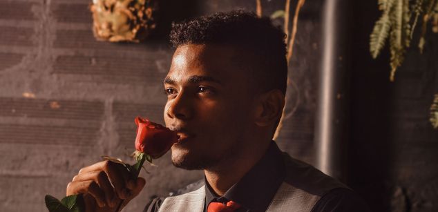 Model - Kiros findom