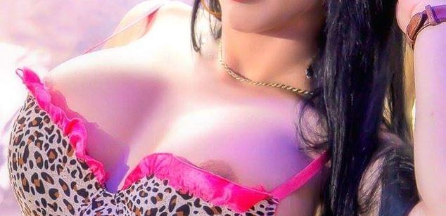 Model - SaraKinkyTS suck