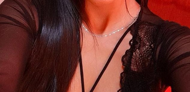 Model - sarah kraus dp