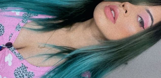 Model - Meloodyy18 bigass