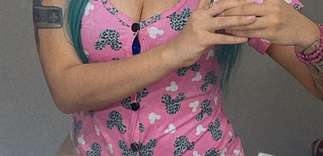 Model - Meloodyy18 bigass