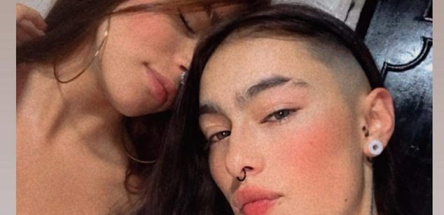 Model - KayleAndIvy couple