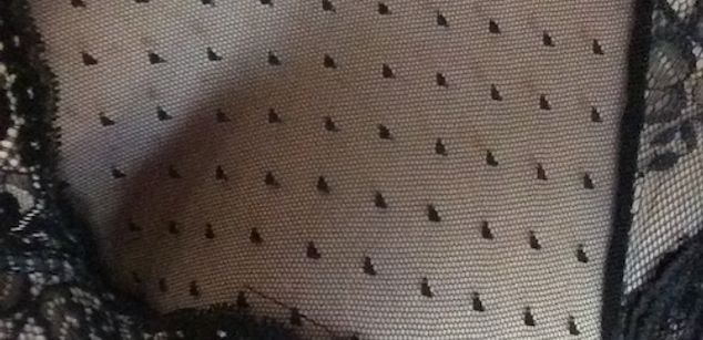 Model - Edith_Outlier feet