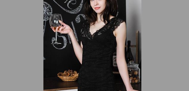 Model - Jessika Striptese