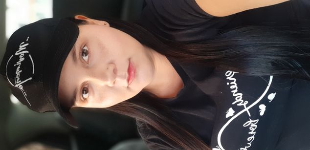 Model - Queen pamela curvas