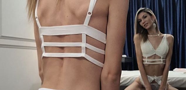 Model - MayaHale mistress