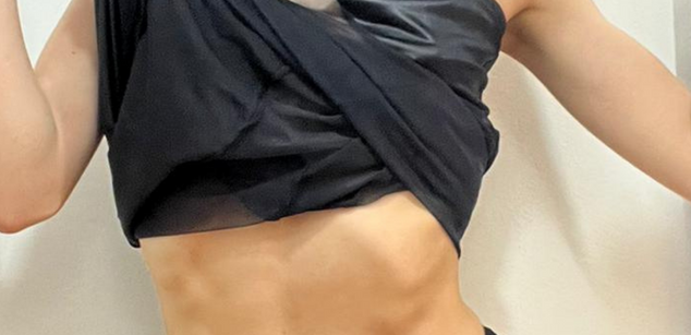 Model - AnaChan squirt