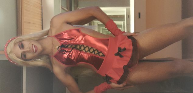 Model - barbie_erotic slave