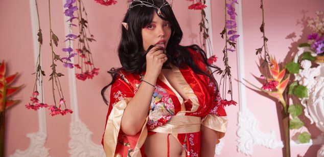 Model - EyraPark femdom