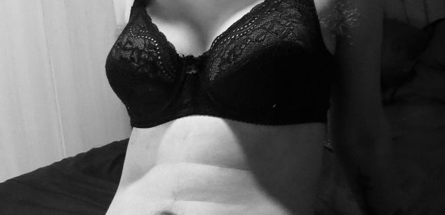 Model - DANI hairyarmpits