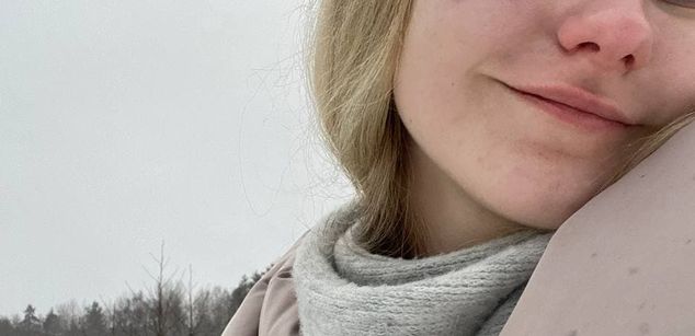 Model - Ashley alternative