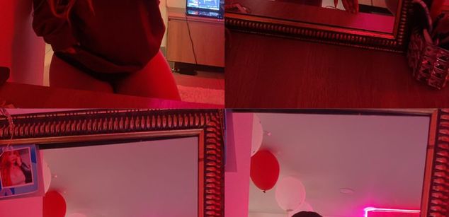 Model - Riasgremory dildo