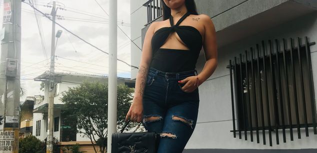 Model - Emily_Hot_ cum