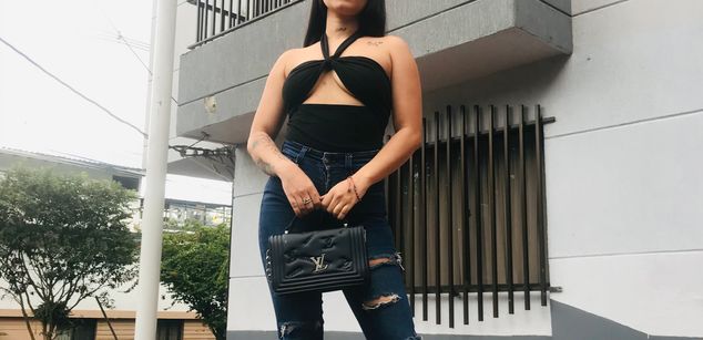 Model - Emily_Hot_ cum