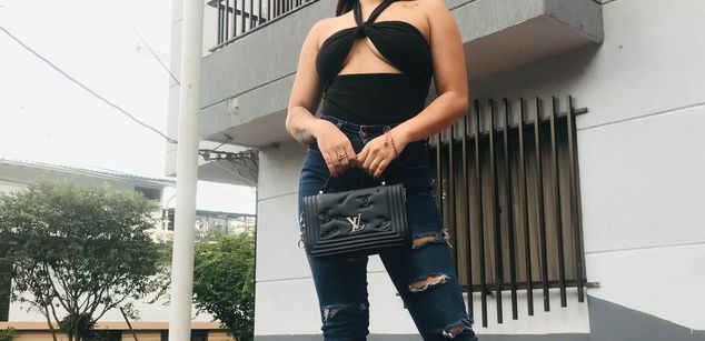 Model - Emily_Hot_ cum