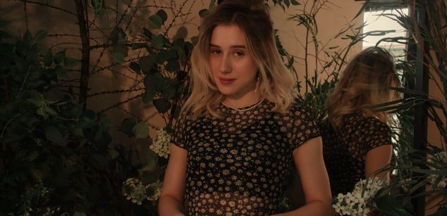 Model - NickyKornet cute