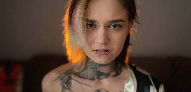 Model - Diana tattoo