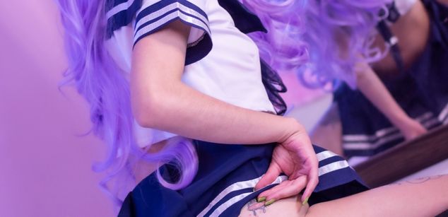 Model - Ms.Pickles squirt