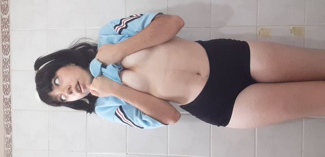 Model - Vivibush slim