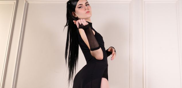 Model - Mikaela Mason dildo