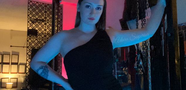 Model - Goddess Adara Superior bdsm
