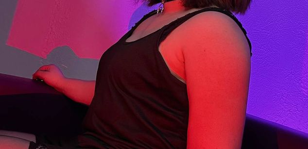 Model - EllyFray cum