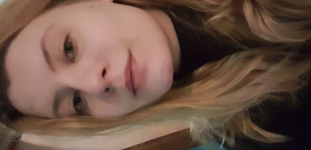 Model - Wislava shaved