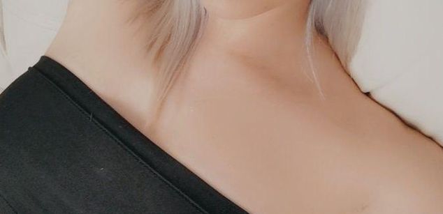 Model - Dakota highheels