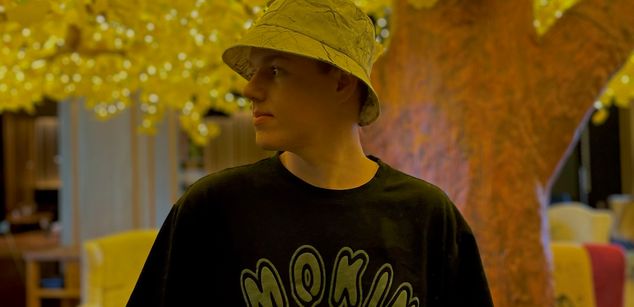 Model - 69hot boy69 sex