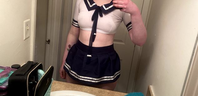 Model - Sunshine Davidson alternative