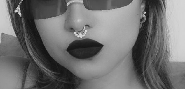 Model - Fetish Wayraa latina