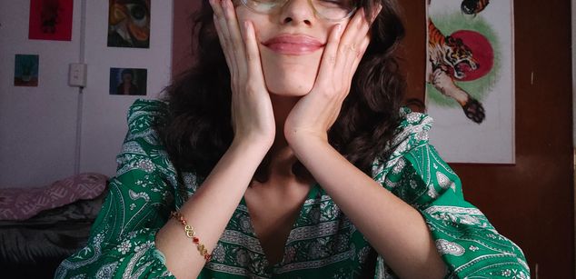 Model - Una Lipa latina