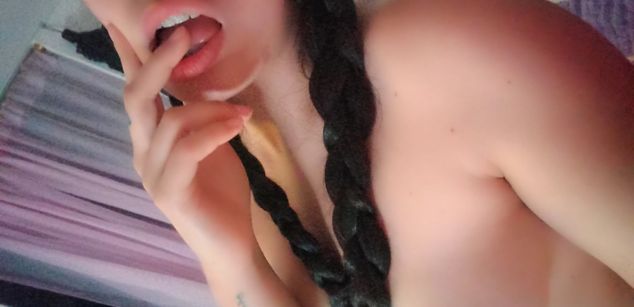 Model - DayannaSweet latina