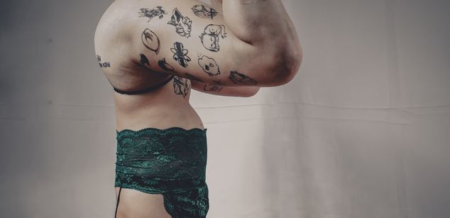 Model - Amy Black girlfriend