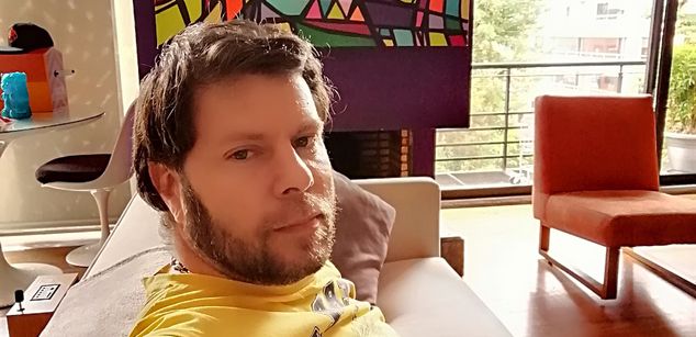 Model - MASTER BRUCE humiliation