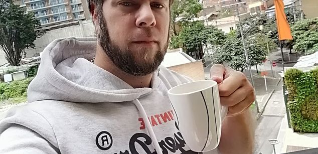 Model - MASTER BRUCE humiliation