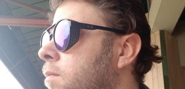 Model - MASTER BRUCE humiliation