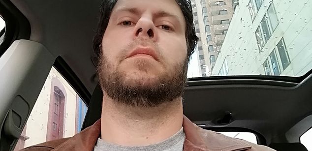 Model - MASTER BRUCE humiliation