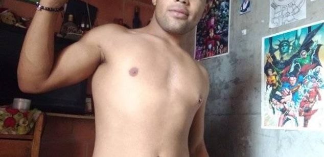 Model - An Dres fetichista