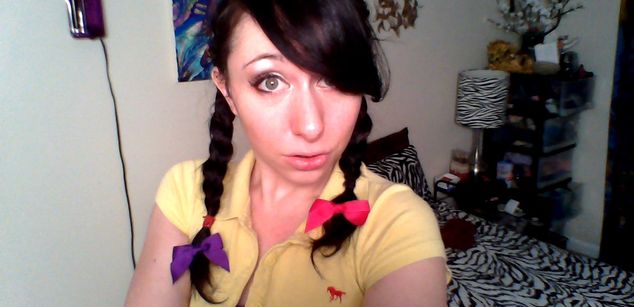 Model - Dakota Charms 7