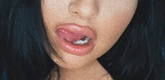 Model - Goddess Azia sph