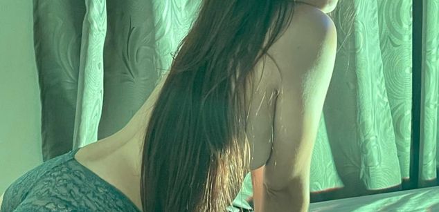 Model - Amy Banma tattos