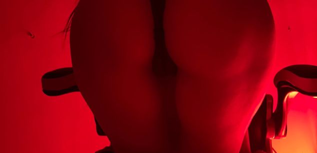 Model - Amy Banma tattos