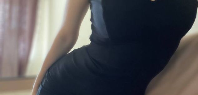 Model - EvyEvans ass