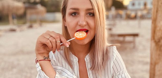 Model - MayaTrainor joi