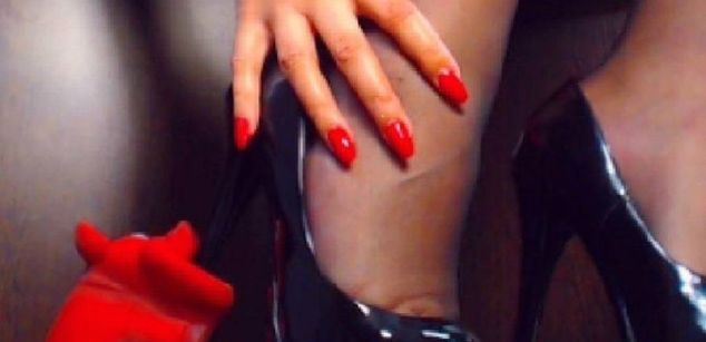 Model - MissDeliciousMia sensual