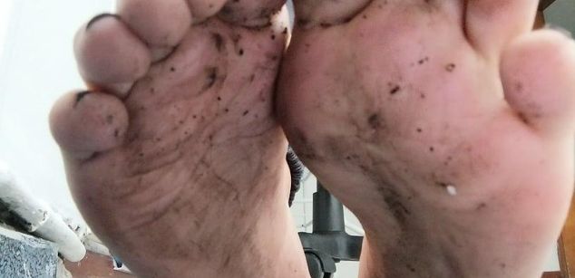 Model - FEET ADDICTION bdsm