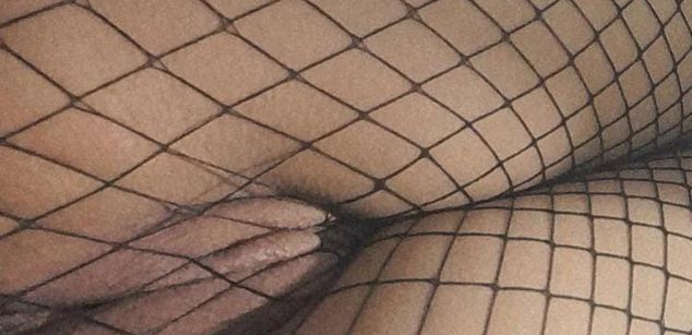 Model - Sharon Beret joi