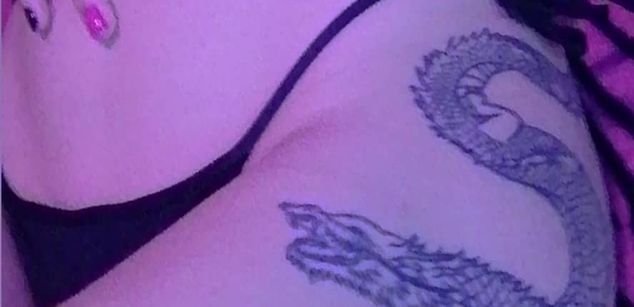 Model - FEET ADDICTION bdsm