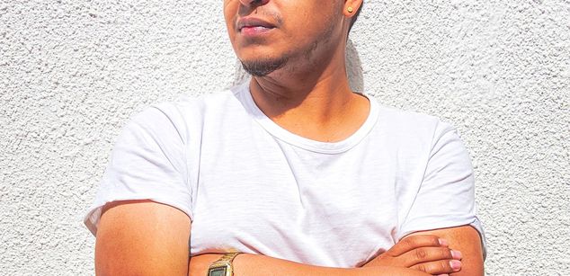 Model - Frank Efron cei